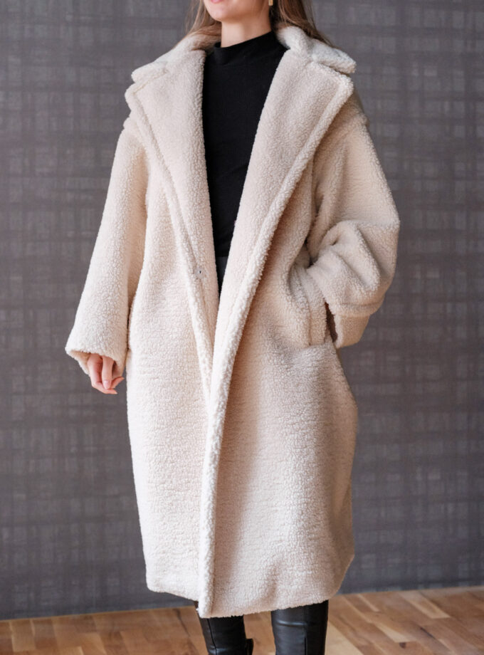 Oversized Teddy Mantel - Leonardo