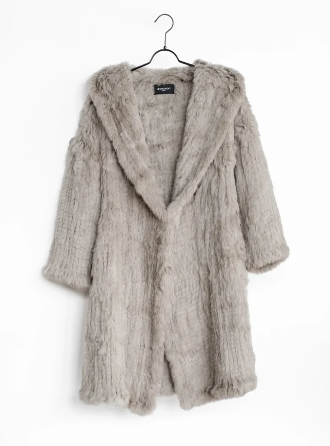 Mantel aus Kaninchenfell